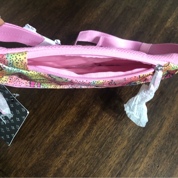 Jansport waist crossbody bag two zipper pockets adjustable clip straps pink. - Picture 6 of 6